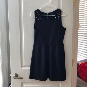 Black dress with silver/gray details